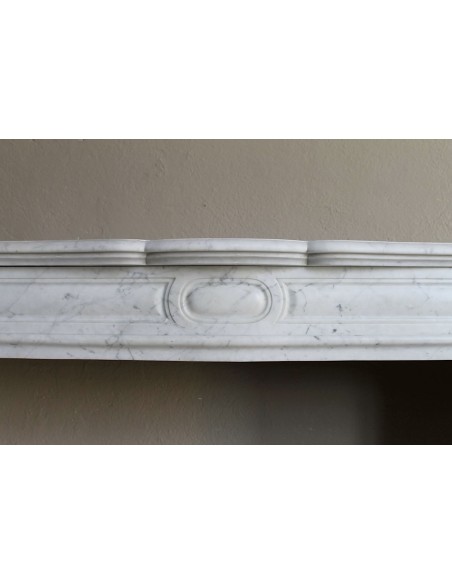 006 CAMINO "POMPADOUR PIED GALBÉ" CON FRONTALE TRANSIZIONE IN MARMO BIANCO CARRARA