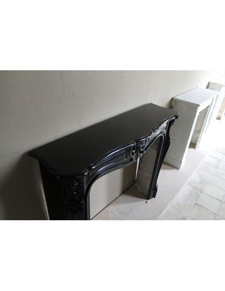 038 AG CAMINO LUIGI XV "TROIS COQUILLES" IN MARMO NERO DEL BELGIO