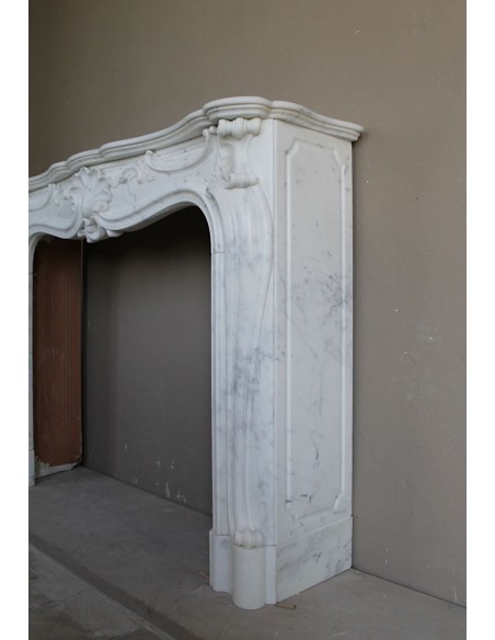 602 CAMINO LIBERTY "MAJORELLE" SCOLPITO IN FINISSIMO MARMO CALACATTA