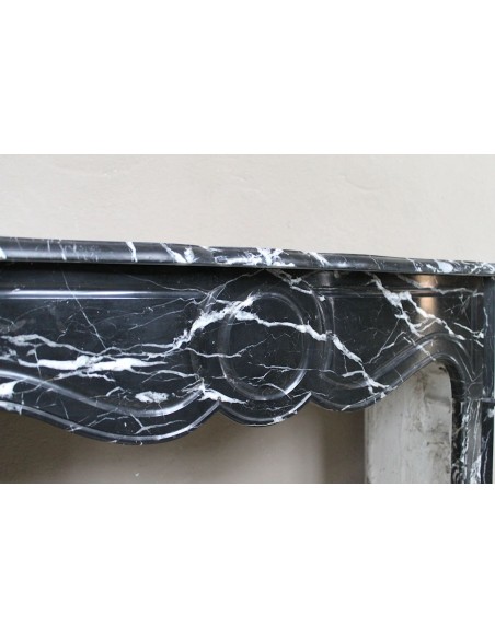 078 CAMINETTO LUIGI XV "POMPADOUR PLAT" SCOLPITO IN MARMO NERO MARQUINIA