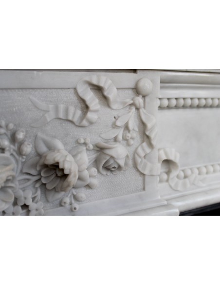 230 AG NEOCLASSICO "LOUIS SEIZE VERSAILLES" SCOLPITO IN MARMO BIANCO CARRARA "PURO"