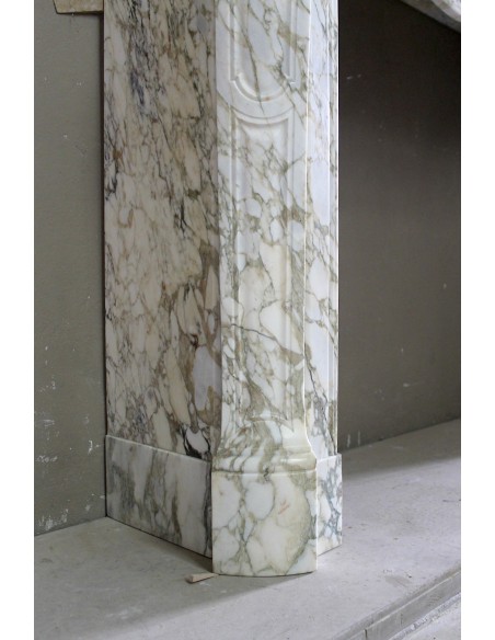 008 CAMINO LUIGI XV "PIED GALBÉ" SCOLPITO IN MARMO CALACATTA DORATO