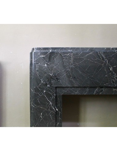 715 CAMINO ANTICO "ART DECO" SCOLPITO IN MARMO...