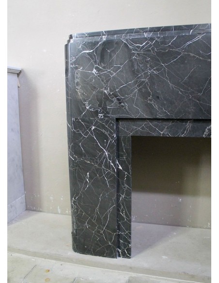 715 CAMINO ANTICO "ART DECO" SCOLPITO IN MARMO NERO MARQUINIA GOLD