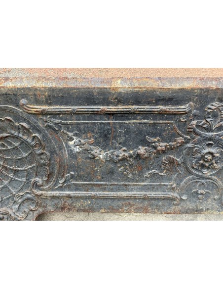 CG 145 GRANDE CONTROCUORE BAROCCO FLOREALE IN GHISA D'ARTE