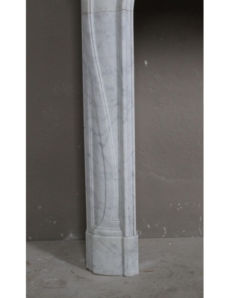 606 CAMINO ANTICO FLOREALE "MAJORELLE" SCOLPITO IN MARMO BIANCO CARRARA