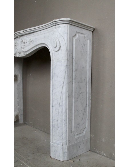 606 CAMINO ANTICO FLOREALE "MAJORELLE" SCOLPITO IN MARMO BIANCO CARRARA