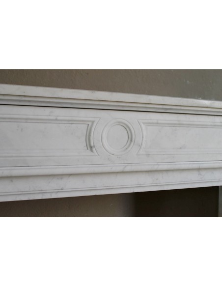 229 CAMINO LUIGI XVI "LANGUETTE CLASSIQUE"  IN CANDIDISSIMO MARMO BIANCO "P" CARRARA