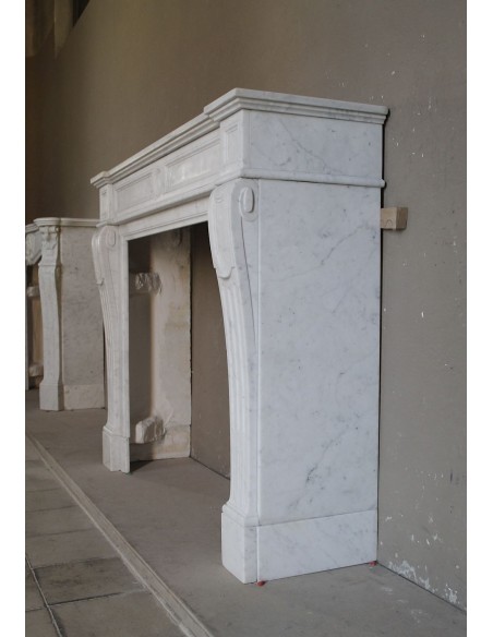 229 CAMINO LUIGI XVI "LANGUETTE CLASSIQUE"  IN CANDIDISSIMO MARMO BIANCO "P" CARRARA