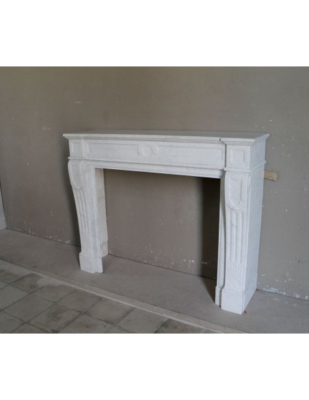 229 CAMINO LUIGI XVI "LANGUETTE CLASSIQUE"  IN CANDIDISSIMO MARMO BIANCO "P" CARRARA