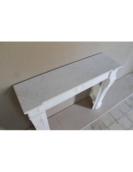 229 CAMINO LUIGI XVI "LANGUETTE CLASSIQUE"  IN CANDIDISSIMO MARMO BIANCO "P" CARRARA