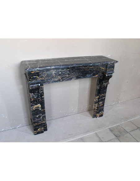 409 CAMINETTO LUIGI FILIPPO "PALMETTES" IN PREZIOSO MARMO PORTORO "GOLD"