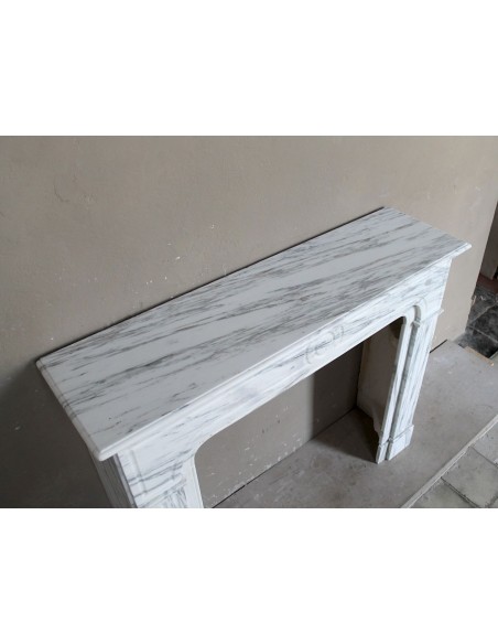 309 CAMINETTO LUIGI XIV "PARISIENNE" IN MARMO STATUARIO ARABESCATO