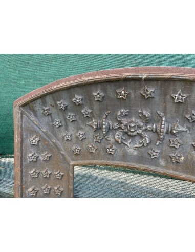 Controcuore antico in ghisa d'arte antico, d'epoca Art Nouveau da abbinare a camino antico in marmo.