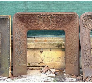 CG 030D ORIGINALISSIMO CAMINETTO IN GHISA ARTISTICA