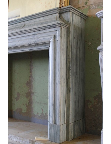 324 IMPONENTE CAMINO BOUDIN "VERSAILLES" IN PREZIOSO MARMO "ACQUAMARINA"