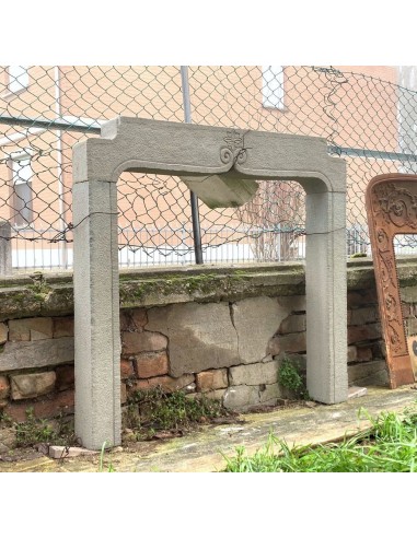 946 OCC PICCOLO E GRAZIOSO CAMINETTO SCOLPITO A...