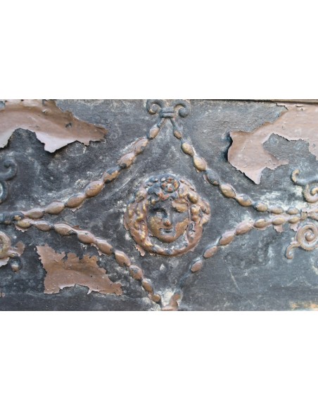 CG 033 CAMINETTO-CONTROCUORE  CON VOLTO DI MEDUSA