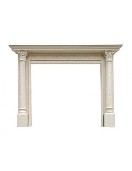 Importante camino antico Neoclassico, a colonne e capitelli corinzi, interamente intagliato in legno.