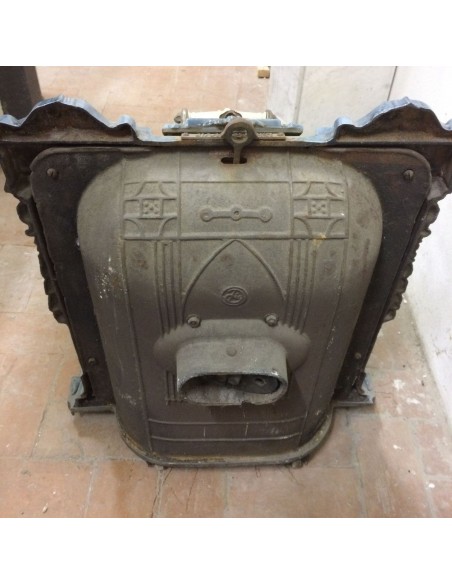 GH 050 STUFA/CAMINETTO DEVILLE, MODELLO "LA CHATTE"