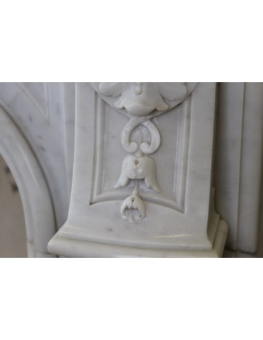 010 AG MONUMENTALE CAMINO LUIGI XV "BOUCLES DE...