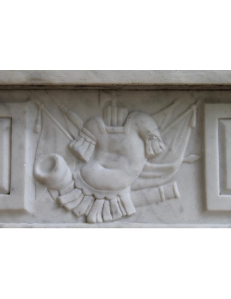 237 CAMINO D'EPOCA LUIGI XVI IN MARMO BIANCO DI CARRARA