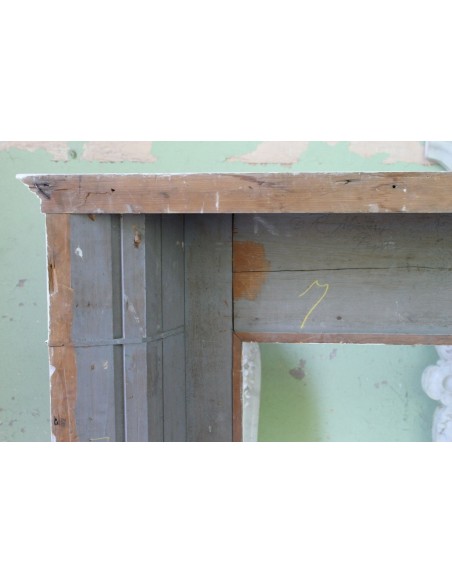 1003 AG IMPORTANTE E FIRMATISSIMO CAMINO IN ESSENZA DI PINO E STUCCHI D'ARTE