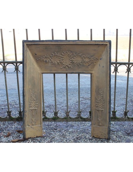 CG 057 RAFFINATO CAMINETTO CONTROCUORE LUIGI XVI IN GHISA ARTISTICA