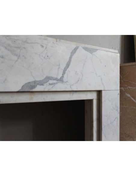 707 CAMINO ART DECO IN FINISSIMO MARMO ARABESCATO CARRARA