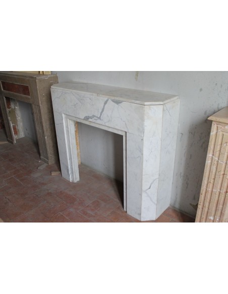 707 CAMINO ART DECO IN FINISSIMO MARMO ARABESCATO CARRARA