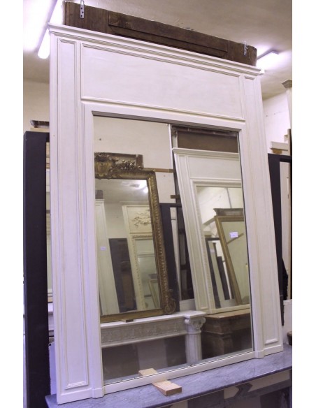 035G MONASTICA CAMINIERA IN BIANCA VESTE, CELESTE MINIMALISMO