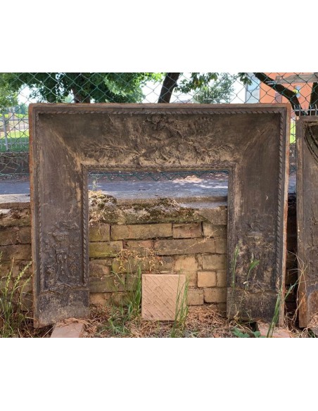 CG 083 "IMPERIALE" CAMINO CONTROCUORE IN GHISA ARTISTICA