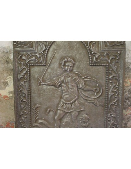 127 PIASTRA IN GHISA D'ARTE RAFFIGURANTE LA PULZELLA D'ORLEANS