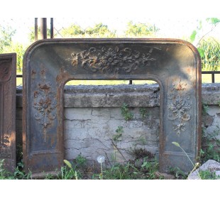 CG 050 CAMINETTO CONTROCUORE IN FUSIONE DI GHISA D'ARTE