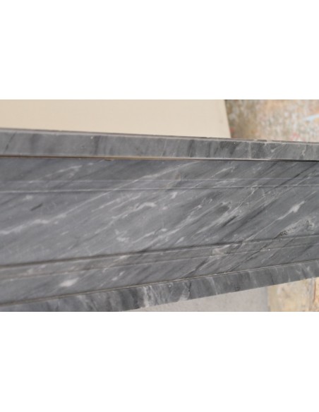 210 CAMINETTO LUIGI XVI A COLONNA SCOLPITO IN MARMO BARDIGLIO IMPERIALE