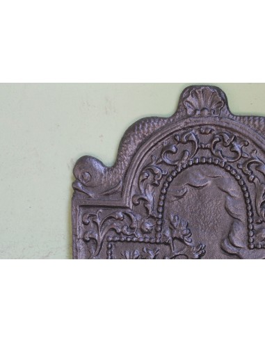 106 PIASTRA CON SCENA DI CORTEGGIAMENTO IN...