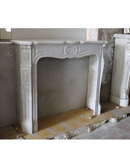 035 INTROVABILE  CAMINETTO POMPADOUR "ORCHIS" IN BIANCO DI CARRARA