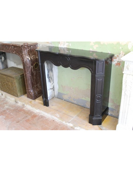 032 CAMINETTO LUIGI XV POMPADOUR "PLAT" SCOLPITO IN MARMO NERO DEL BELGIO