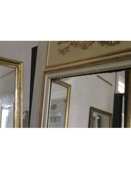 345 G CAMINIERA A PANNELLO CON SUPERFICI LACCATE E PARZIALMENTE DORATE