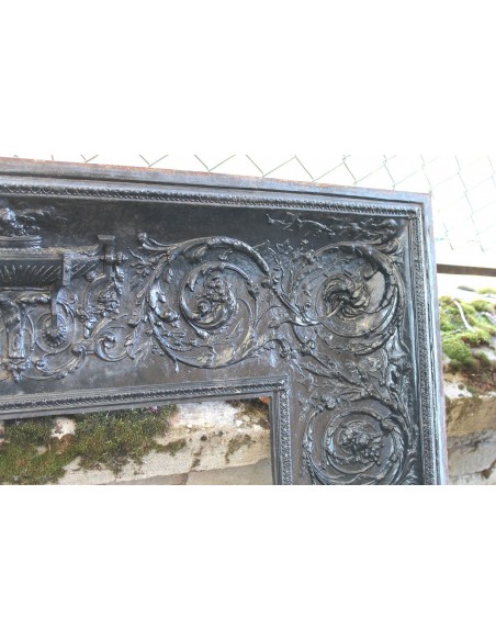 CG 066 CONTROCUORE CAMINO NEOCLASSICO "ROSACES" DI FINISSIMA FATTURA IN FUSIONE DI GHISA D'ARTE