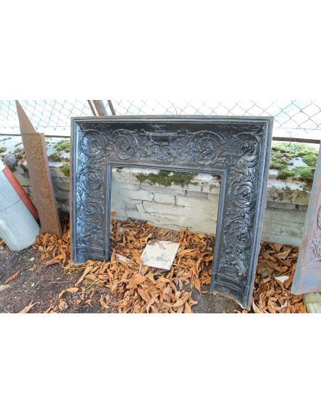 CG 066 CONTROCUORE CAMINO NEOCLASSICO "ROSACES" DI FINISSIMA FATTURA IN FUSIONE DI GHISA D'ARTE