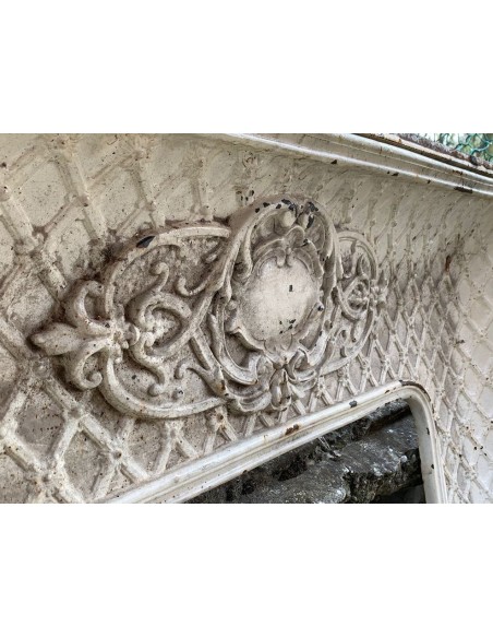 CG 097 CAMINETTO CONTROCUORE "NOBILIARE" CON FONDO A "TAPISSERIE" IN GHISA D'ARTE