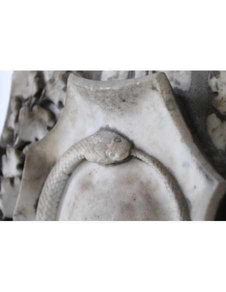 007 Coppia Stemmi, Lucca, Vipere che si mordono la coda.