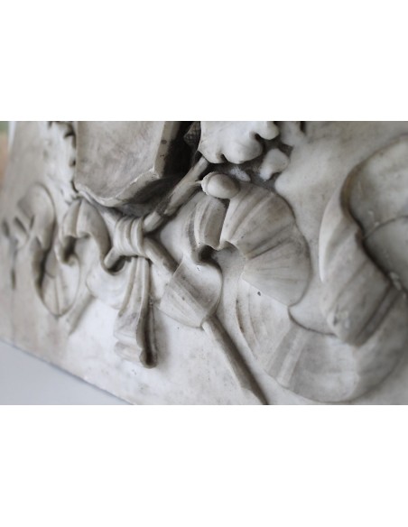 007 Coppia Stemmi, Lucca, Vipere che si mordono la coda.