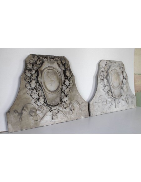 007 Coppia Stemmi, Lucca, Vipere che si mordono la coda.