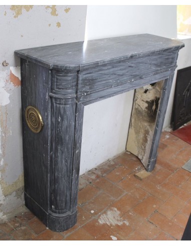 223 NEOCLASSICO EPPUR MODERNISSIMO CAMINETTO "...