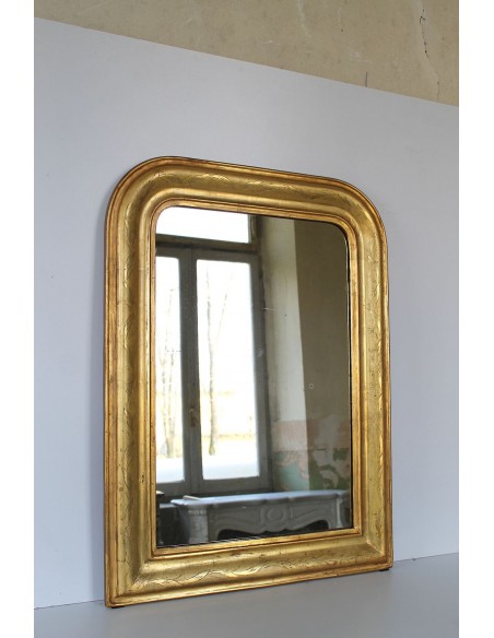 010 SPECCHIERA DORATA LUIGI FILIPPO DI PICCOLE DIMENSIONI CON INTARSI FLOREALI