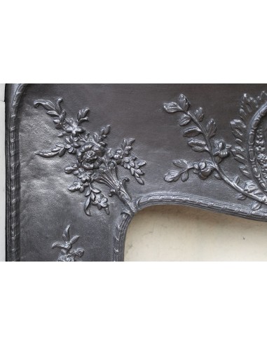 027 AG ECCEZIONALE CAMINO LUIGI XV "ROSACES"...