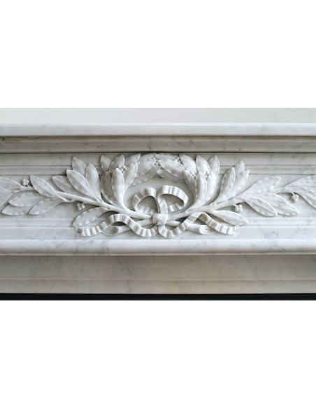 205 AG IMPORTANTE CAMINO LUIGI XVI "RAMO D'ULIVO" IN BIANCO DI CARRARA QUALITÀ "GIOIA"