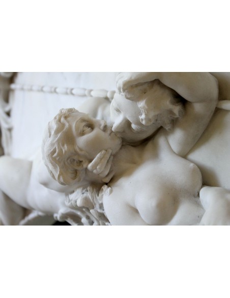 001 AG FIRMATO ADOLFO CIPRIANI, AL MONDO L'UNICO "ALBERO DELLA VITA" IN VESTE DI CAMINO